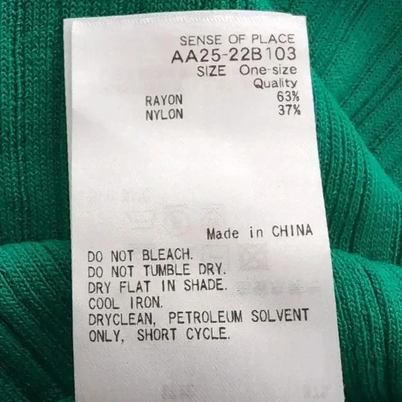 Green Top - Picture 3 of 7